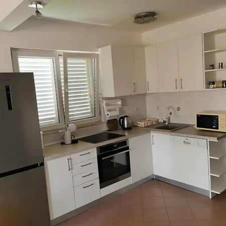 Dalma Apartment